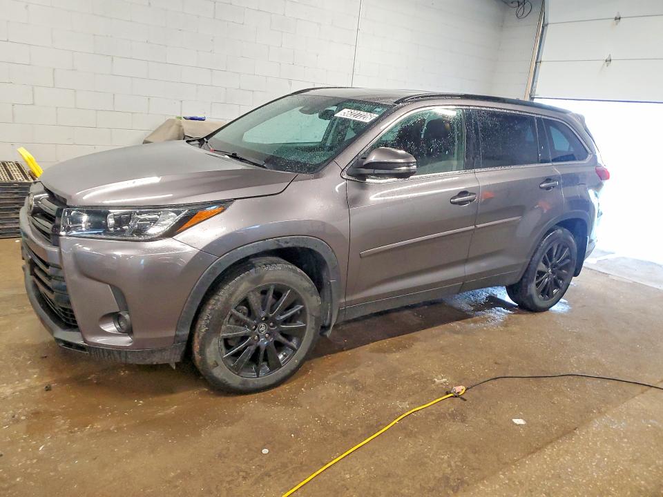 Продаж на аукціоні авто 2019 Toyota Highlander, vin: 5TDJZRFH8KS617223, номер лоту: 56227226