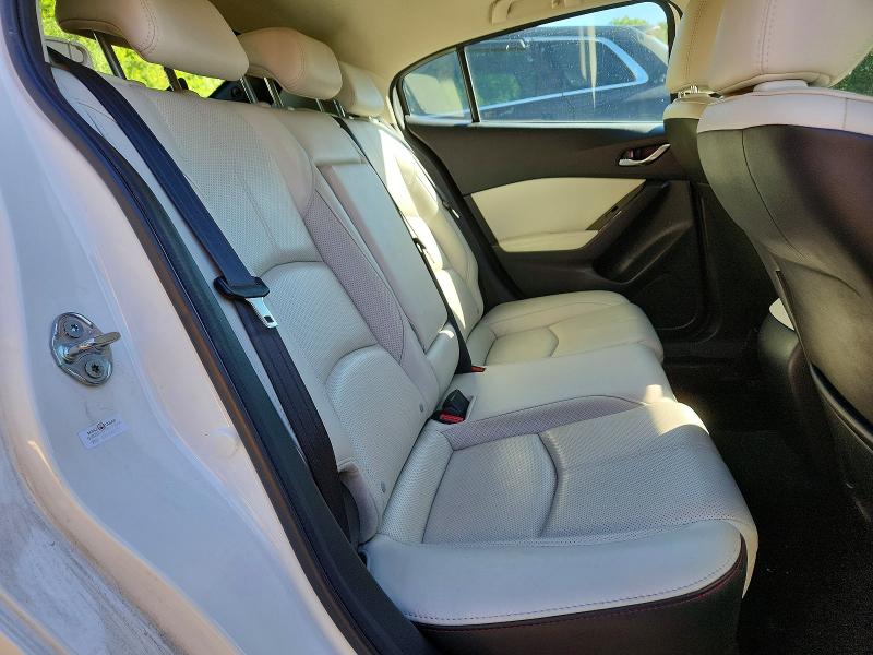 Продажа на аукционе авто 2018 Mazda 3, vin: 3MZBN1M35JM265593, номер лота: 57642056