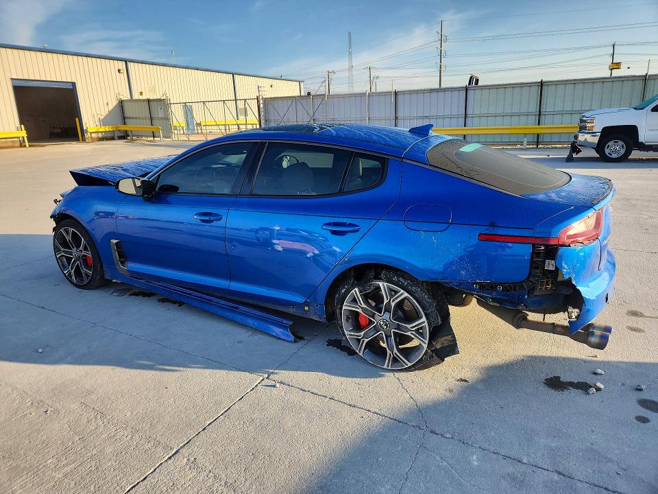 2018 Kia Stinger მანქანა იყიდება აუქციონზე, vin: KNAE55LC5J6022484, აუქციონის ნომერი: 55995576