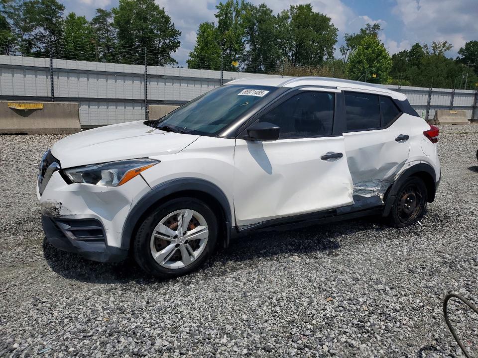 Продаж на аукціоні авто 2019 Nissan Kicks, vin: 3N1CP5CU2KL512727, номер лоту: 85971485
