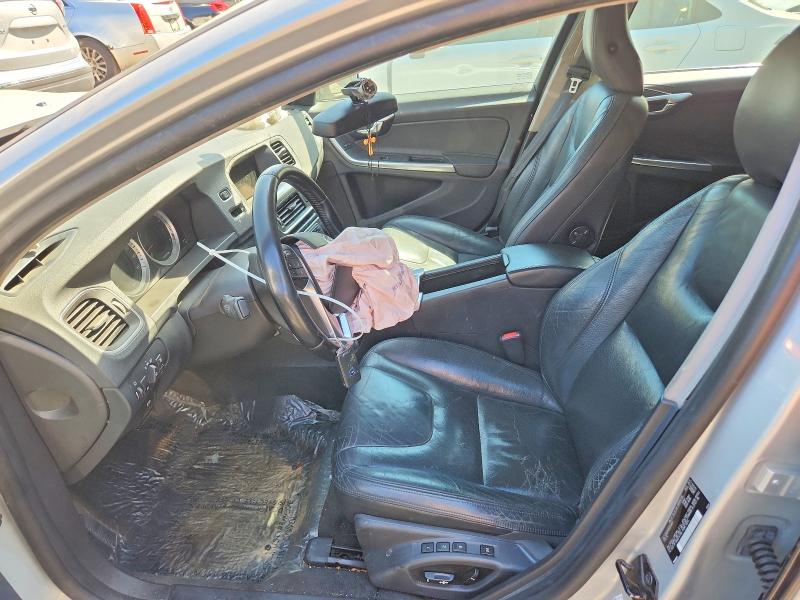 56126086 :رقم المزاد ، YV1622FSXC2049573 vin ، 2012 Volvo S60 مزاد بيع