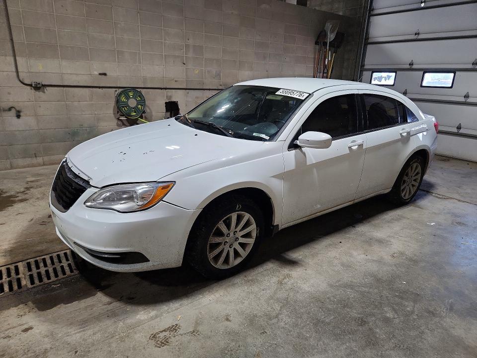 Продаж на аукціоні авто 2011 Chrysler 200, vin: 1C3BC1FB4BN618463, номер лоту: 55695776