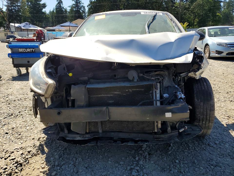 2018 Kia Rio მანქანა იყიდება აუქციონზე, vin: 3KPA24AB7JE079410, აუქციონის ნომერი: 58306356