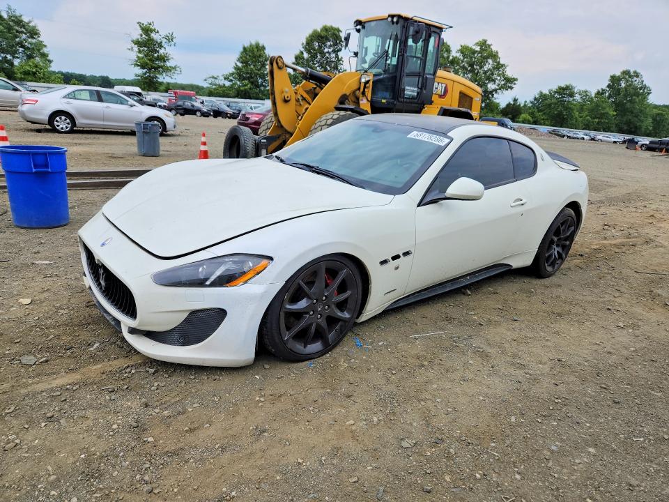 2013 Maserati Granturismo მანქანა იყიდება აუქციონზე, vin: ZAM45VLA5D0069739, აუქციონის ნომერი: 58178286