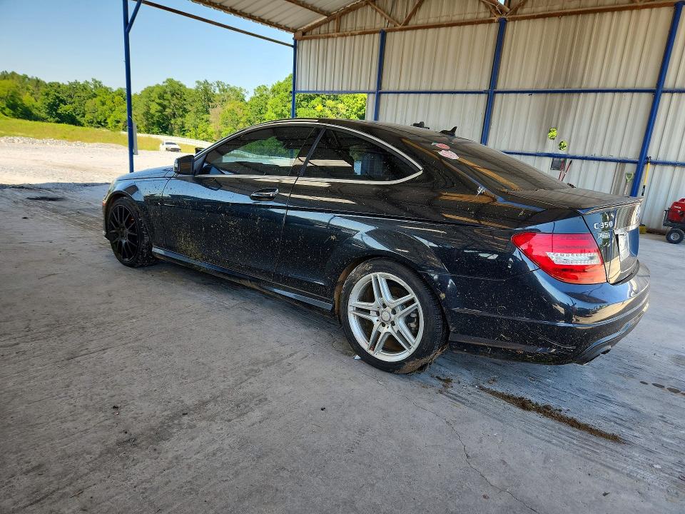 2013 Mercedes-benz C მანქანა იყიდება აუქციონზე, vin: WDDGJ5HB9DG082828, აუქციონის ნომერი: 56088776