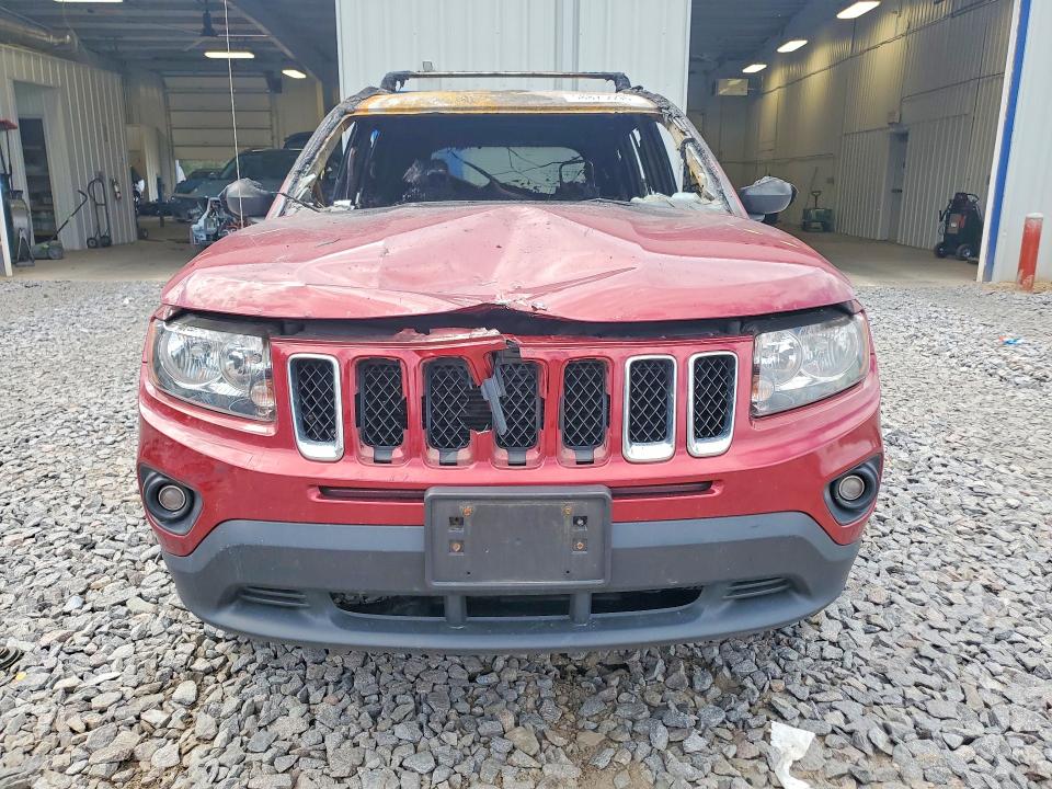 58875096 :رقم المزاد ، 1C4NJDBB4GD733387 vin ، 2016 Jeep Compass مزاد بيع