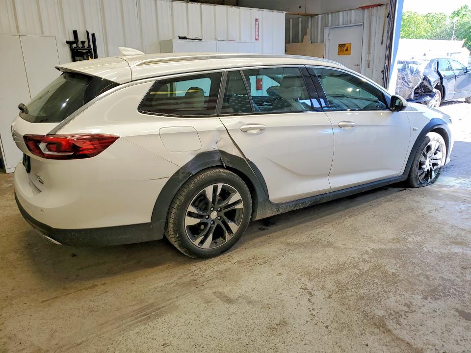 55513296 :رقم المزاد ، W04GV8SXXK1023754 vin ، 2019 Buick Regal Tourx مزاد بيع