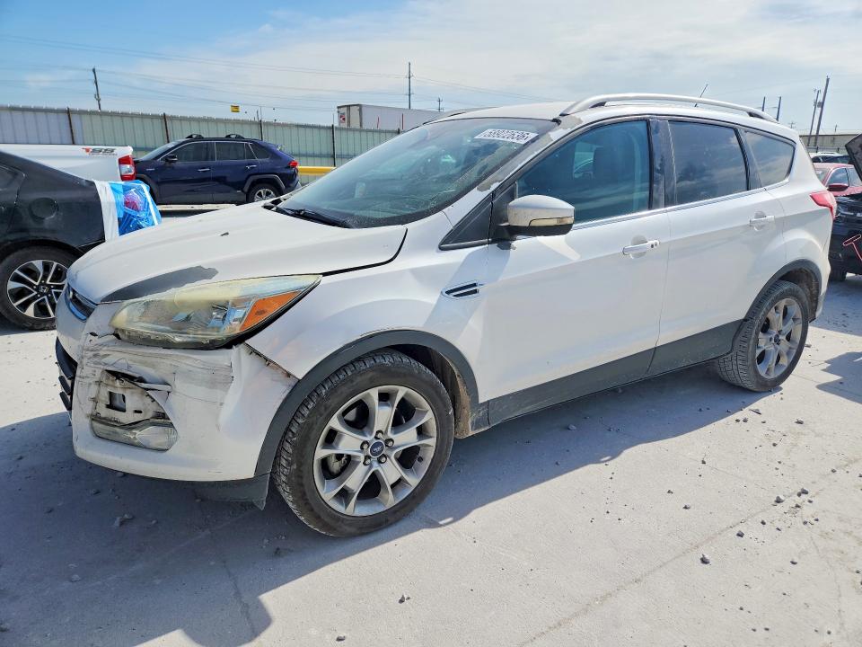 2016 Ford Escape მანქანა იყიდება აუქციონზე, vin: 1FMCU0J99GUB14575, აუქციონის ნომერი: 58922636