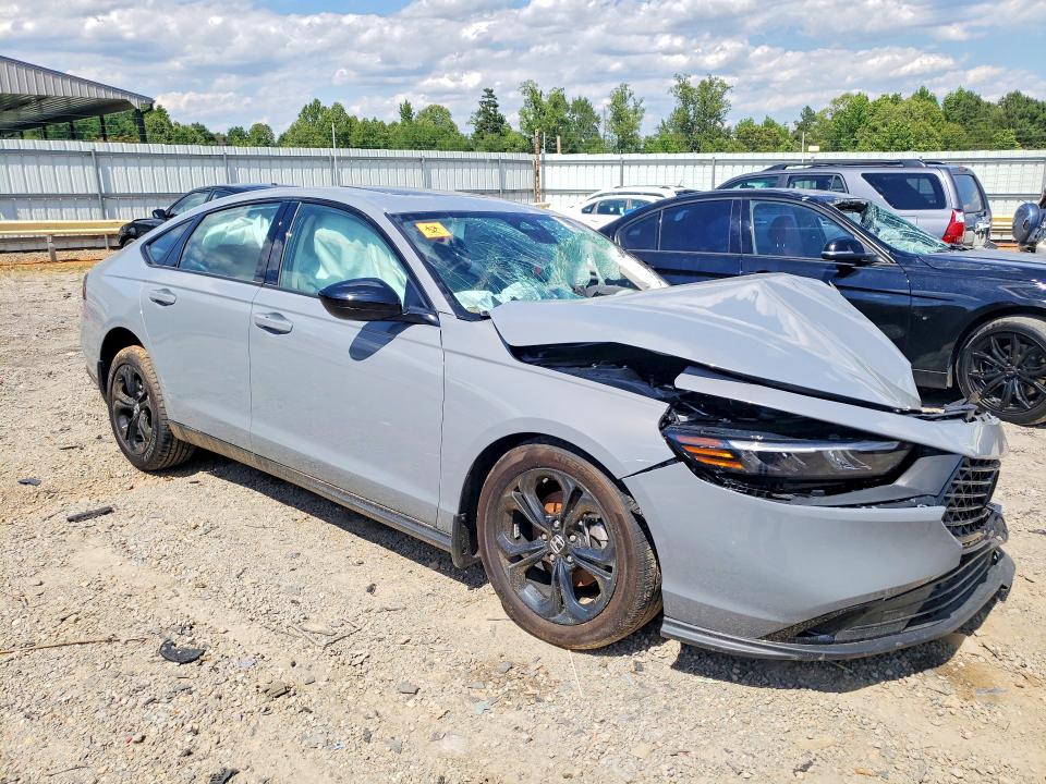 Продажа на аукционе авто 2025 Honda Accord, vin: 1HGCY1F4XSA046469, номер лота: 58004386