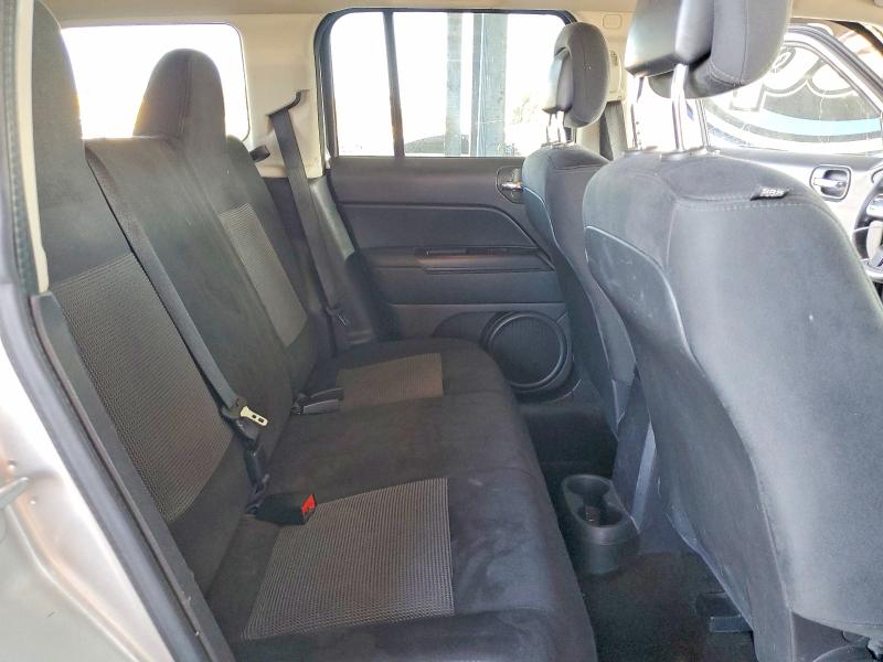 59198106 :رقم المزاد ، 1C4NJRBB8ED511462 vin ، 2014 Jeep Patriot مزاد بيع