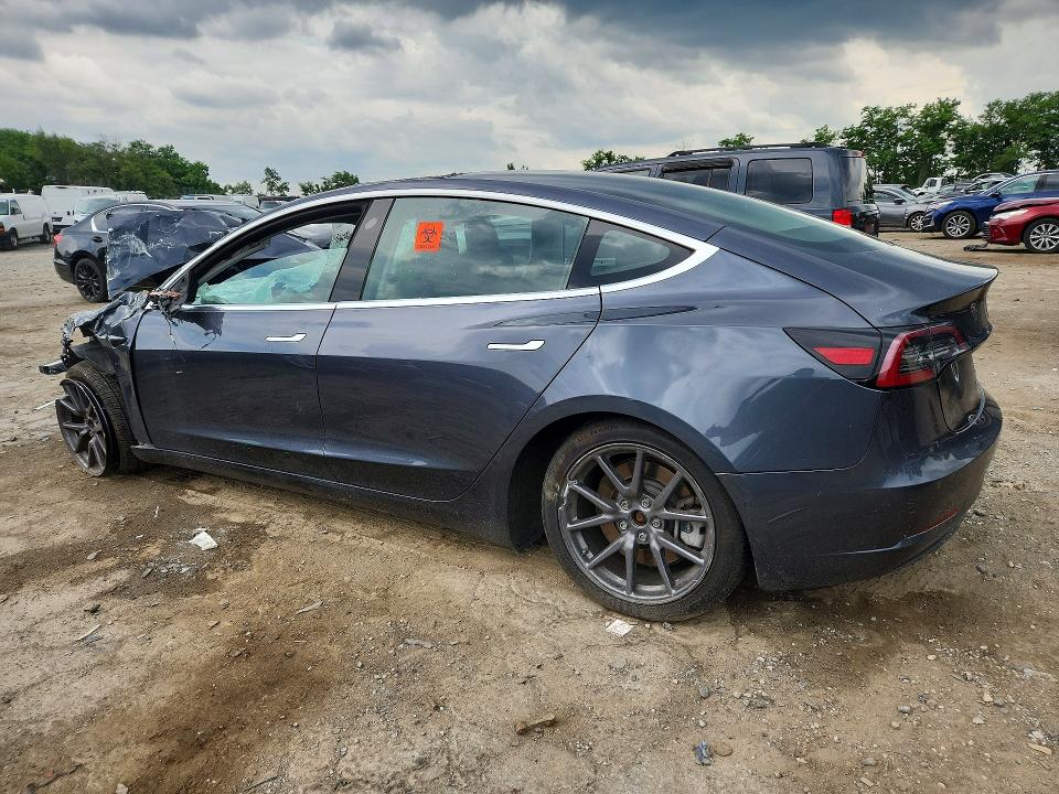 2018 Tesla Model 3 მანქანა იყიდება აუქციონზე, vin: 5YJ3E1EB6JF114103, აუქციონის ნომერი: 56464976