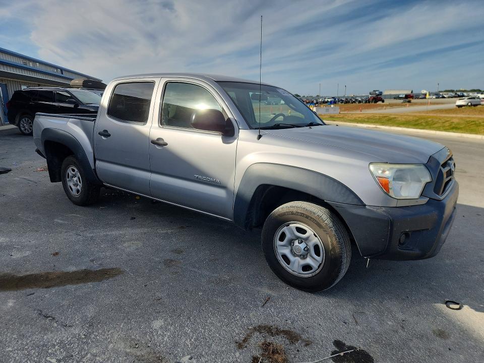 2015 Toyota Tacoma მანქანა იყიდება აუქციონზე, vin: 5TFJX4CN7FX048593, აუქციონის ნომერი: 55470036