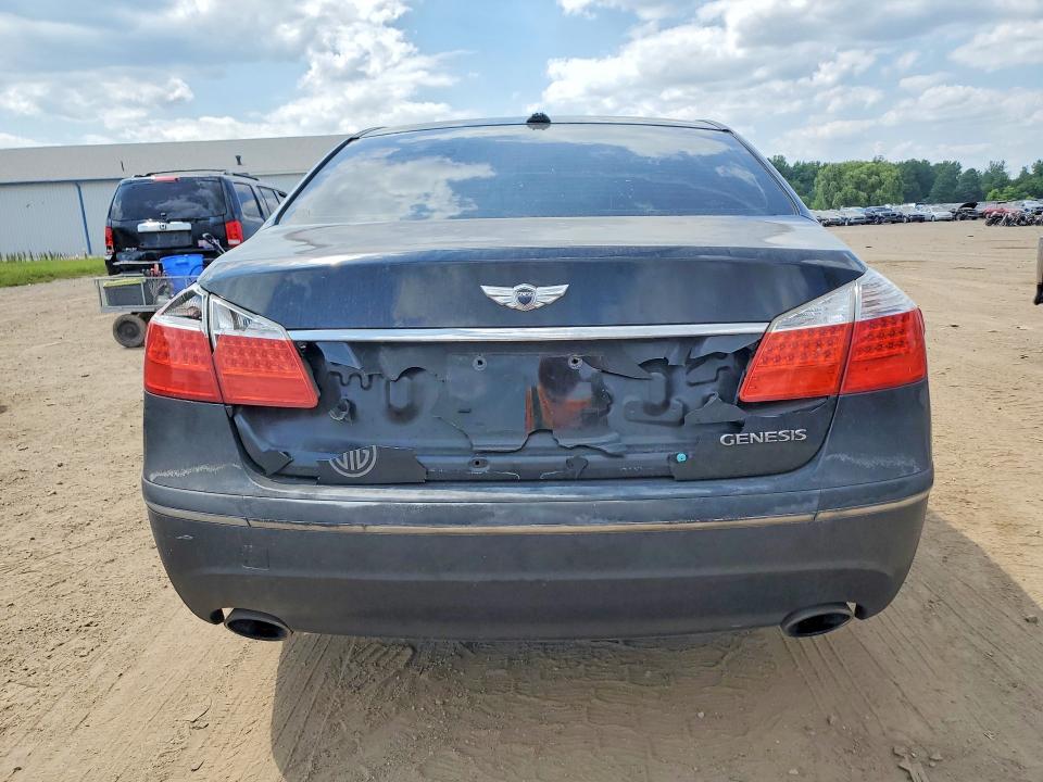 Продажа на аукционе авто 2011 Hyundai Genesis, vin: KMHGC4DE8BU122826, номер лота: 55279266
