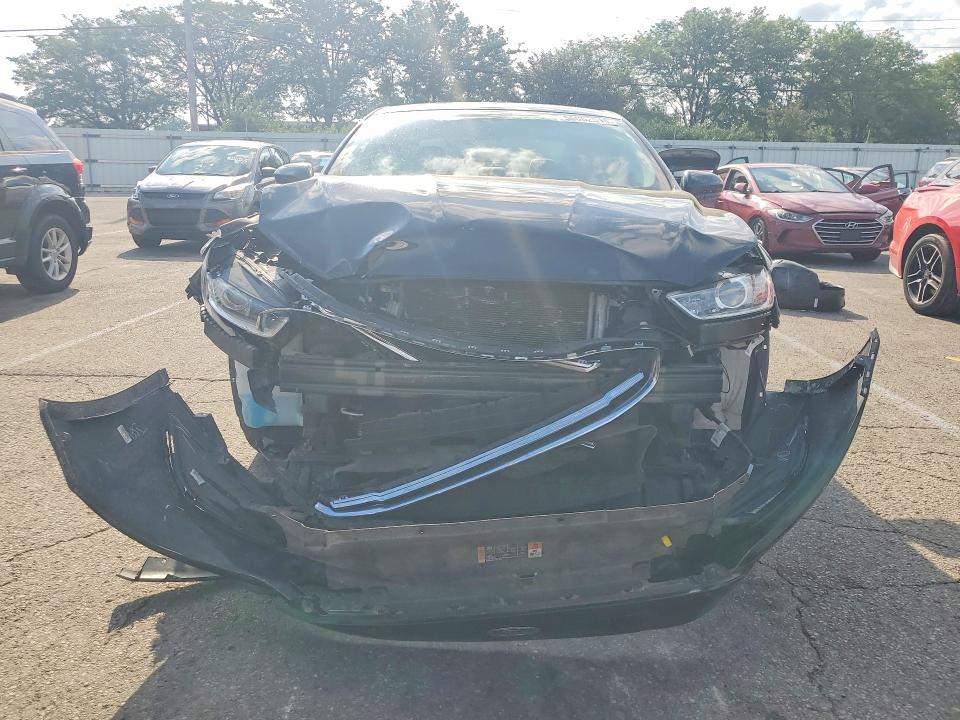 Продажа на аукционе авто 2015 Ford Fusion, vin: 3FA6P0G75FR118035, номер лота: 56062516