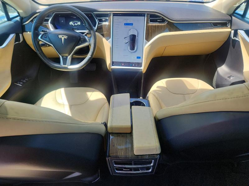 2013 Tesla Model S მანქანა იყიდება აუქციონზე, vin: 5YJSA1CN7DFP04531, აუქციონის ნომერი: 58428436