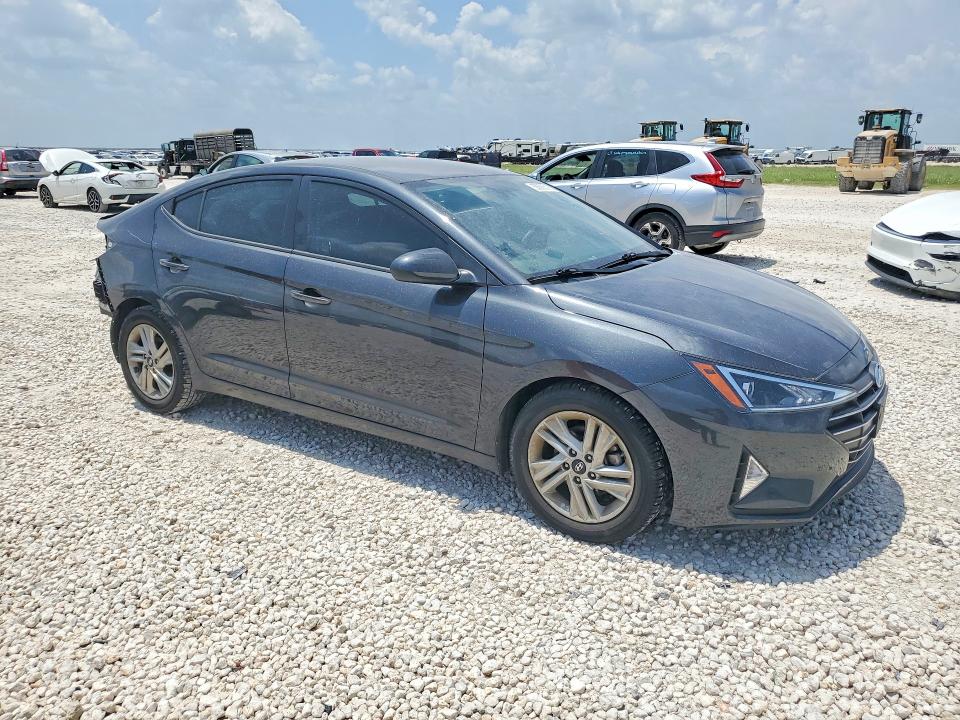 2020 Hyundai Elantra მანქანა იყიდება აუქციონზე, vin: 5NPD84LF0LH549352, აუქციონის ნომერი: 55806516