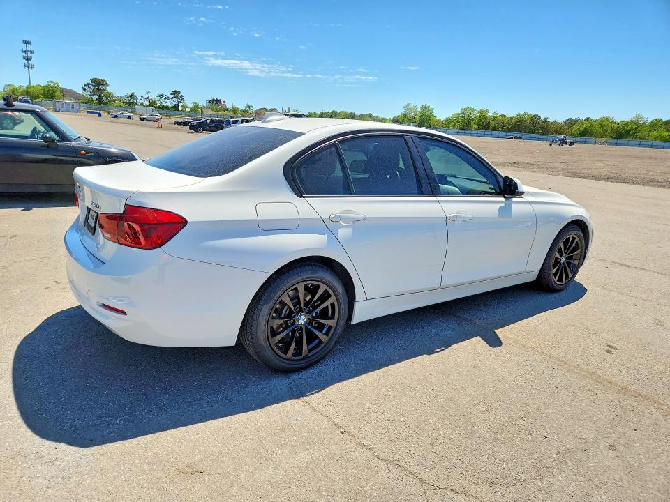 Aukcja sprzedaży 2016 Bmw 320, vin: WBA8A3C59GK690254, numer aukcji: 54939826