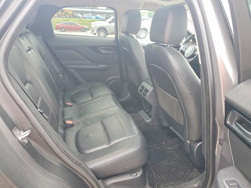 56677046 :رقم المزاد ، SADCK2FXXJA255164 vin ، 2018 Jaguar F-pace مزاد بيع