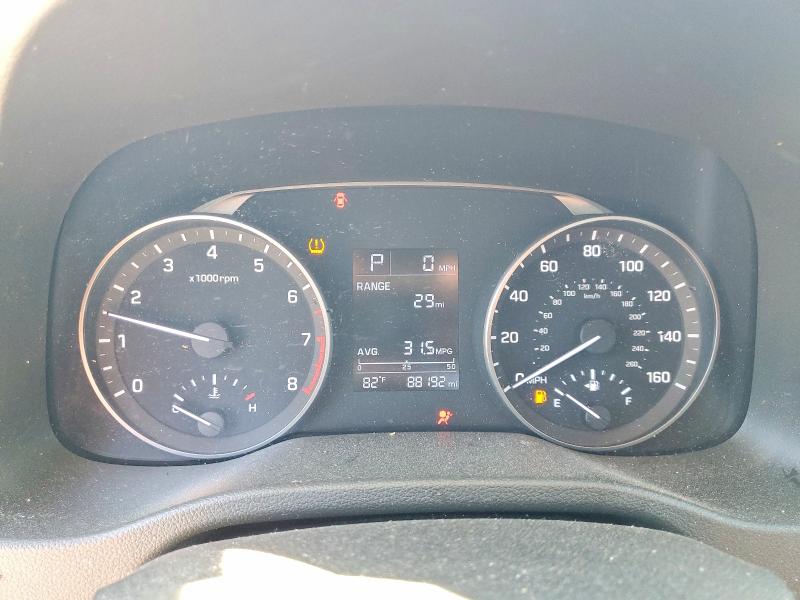 57951976 :رقم المزاد ، 5NPD74LF4JH233744 vin ، 2018 Hyundai Elantra مزاد بيع
