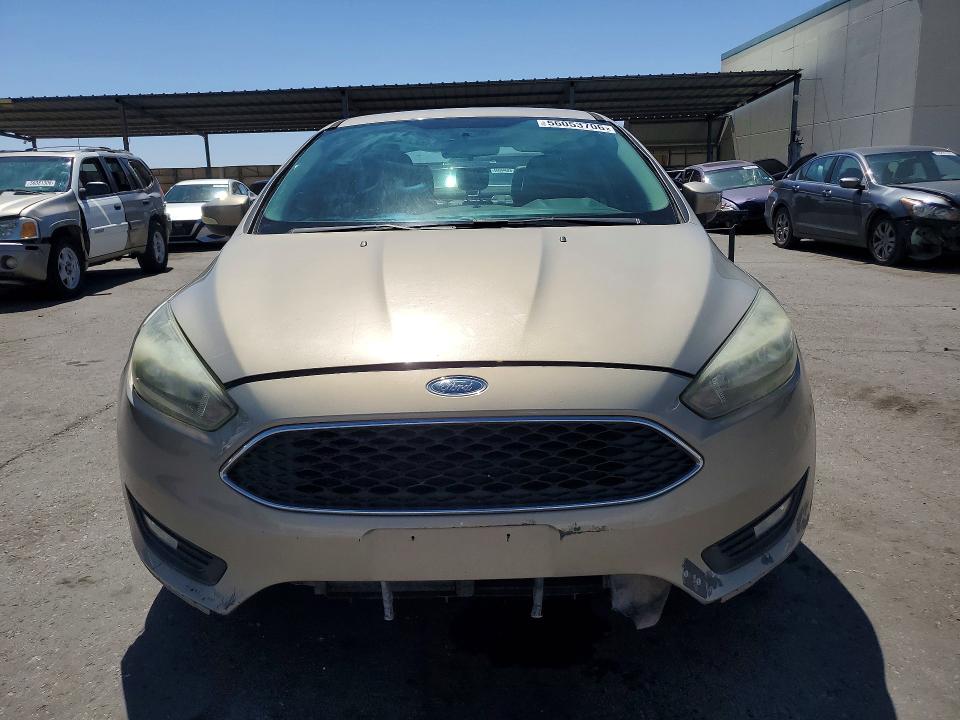 56053706 :رقم المزاد ، 1FADP3F26FL314188 vin ، 2015 Ford Focus مزاد بيع