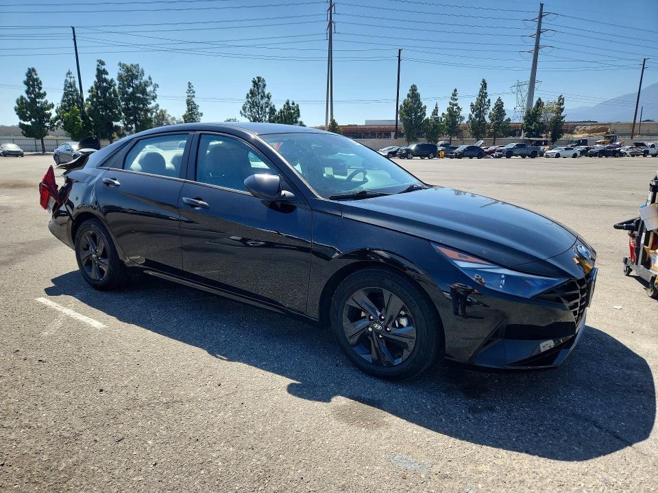 2021 Hyundai Elantra მანქანა იყიდება აუქციონზე, vin: 5NPLS4AG3MH029673, აუქციონის ნომერი: 55844526