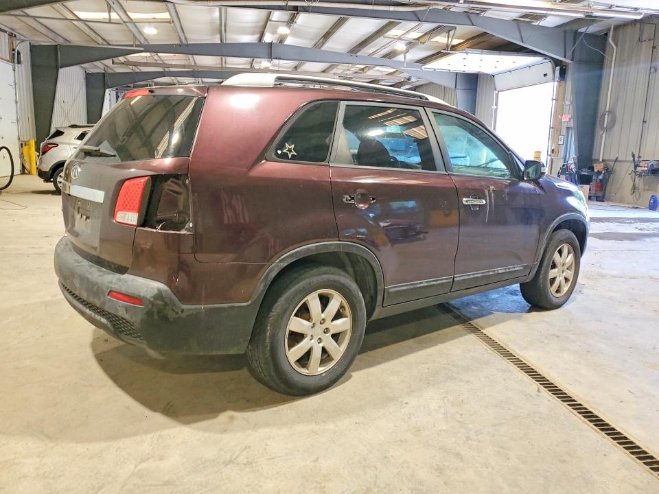 Продажа на аукционе авто 2011 Kia Sorento, vin: 5XYKT4A13BG117969, номер лота: 57895096