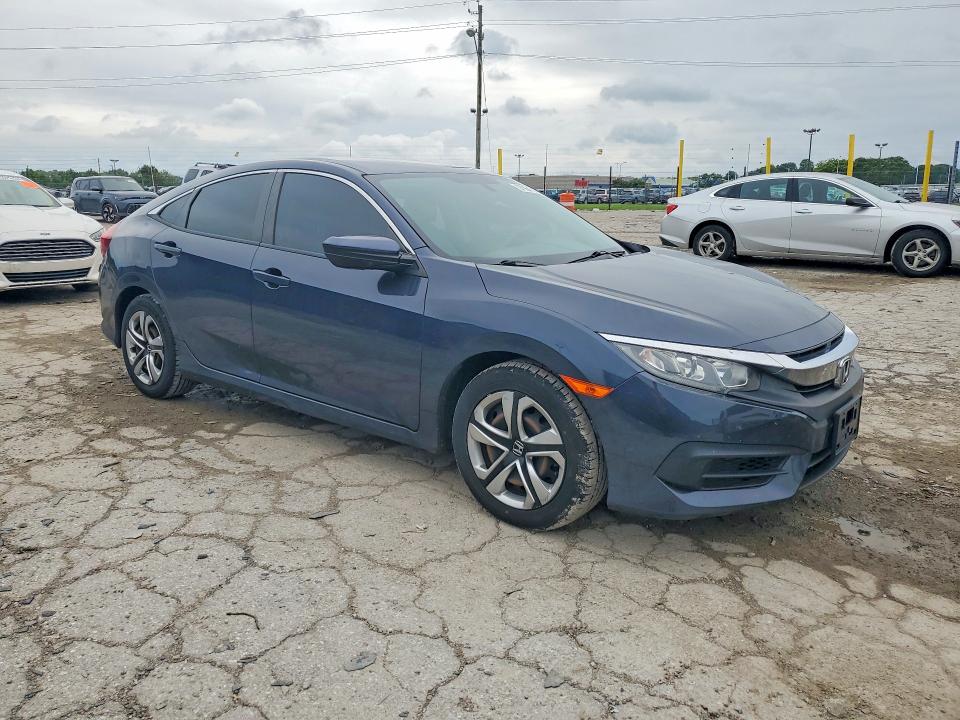 Продаж на аукціоні авто 2018 Honda Civic, vin: 2HGFC2F57JH548527, номер лоту: 57994736