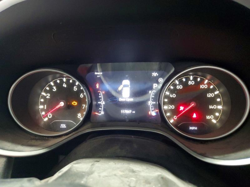 57429106 :رقم المزاد ، 3C4NJCBB8JT194526 vin ، 2018 Jeep Compass مزاد بيع