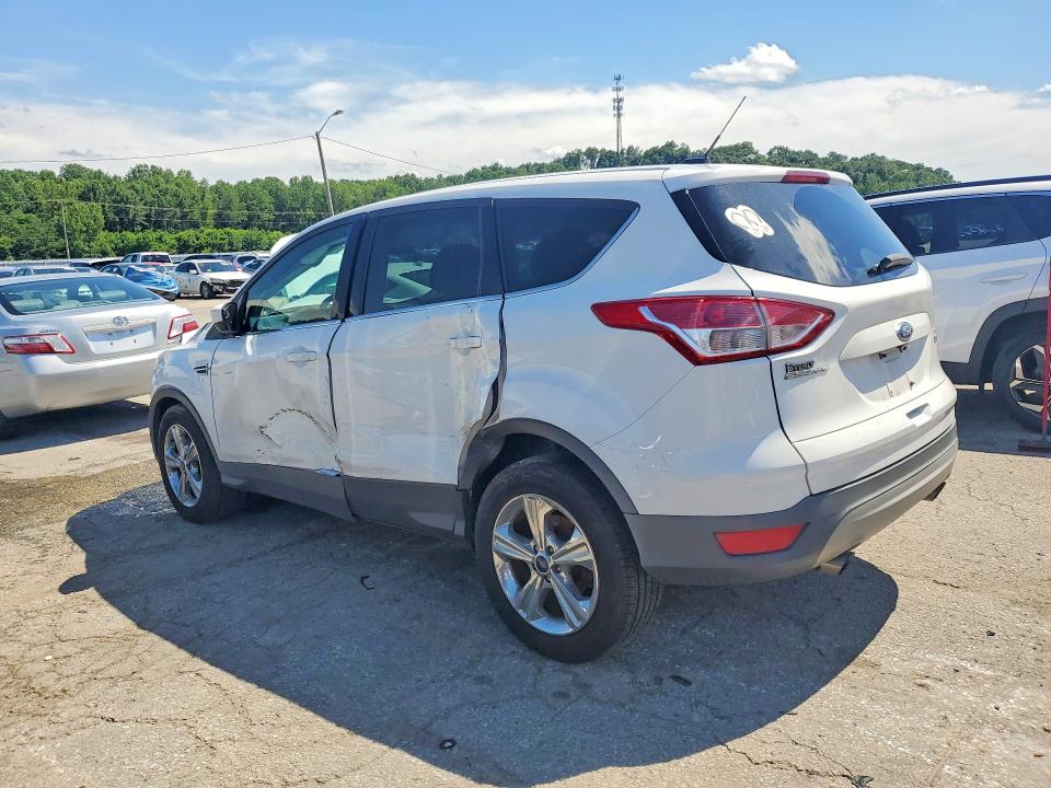 57176936 :رقم المزاد ، 1FMCU0G92GUB35243 vin ، 2016 Ford Escape مزاد بيع