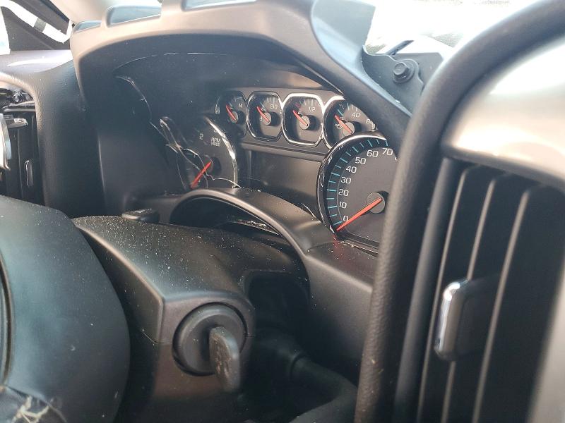 Продажа на аукционе авто 2018 Chevrolet Silverado, vin: 3GCUKREC2JG390910, номер лота: 58579446