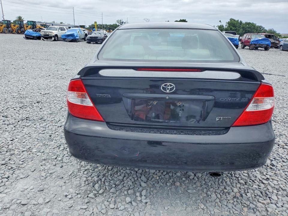 55861616 :رقم المزاد ، 4T1BE32KX4U289425 vin ، 2004 Toyota Camry مزاد بيع