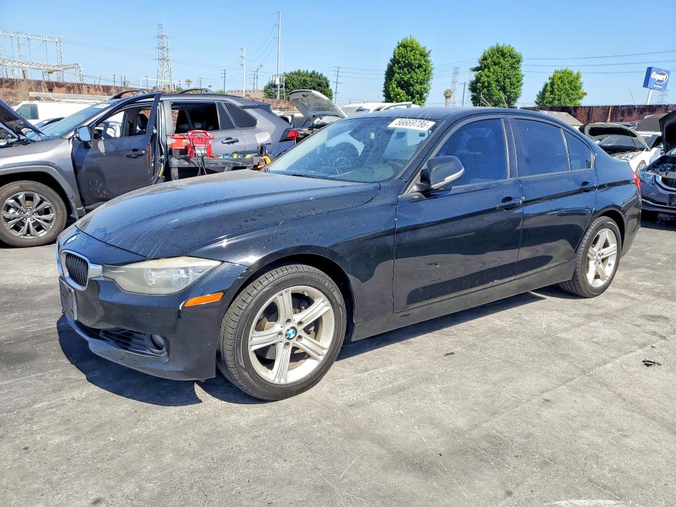 2013 Bmw 328 მანქანა იყიდება აუქციონზე, vin: WBA3A5C52DF602784, აუქციონის ნომერი: 56669786