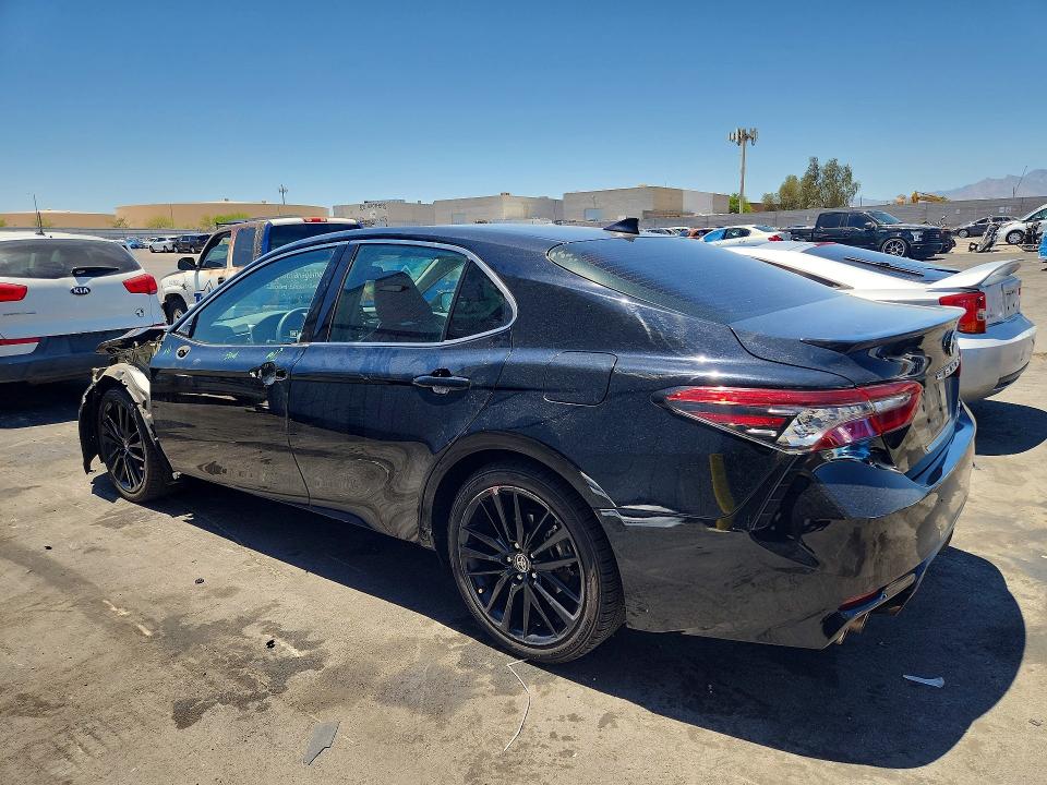 56865466 :رقم المزاد ، 4T1K31AK2MU567908 vin ، 2021 Toyota Camry مزاد بيع