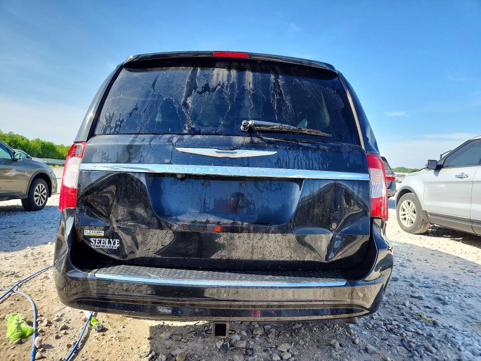 2016 Chrysler Town & Country მანქანა იყიდება აუქციონზე, vin: 2C4RC1CG5GR285422, აუქციონის ნომერი: 55866096