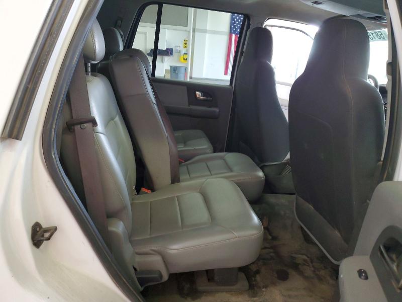 58157896 :رقم المزاد ، 1FMPU16L24LA92111 vin ، 2004 Ford Expedition مزاد بيع