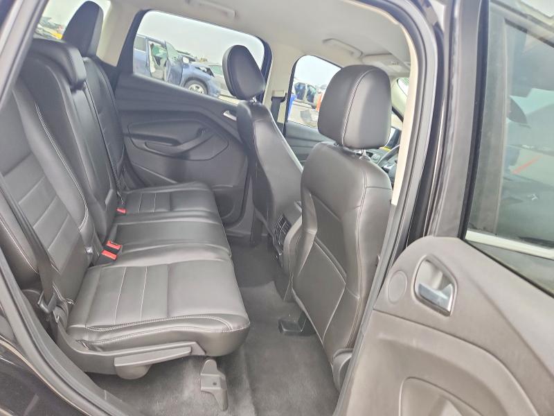 58586626 :رقم المزاد ، 1FMCU9J95FUB30372 vin ، 2015 Ford Escape مزاد بيع