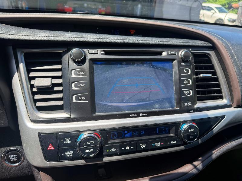 57941246 :رقم المزاد ، 5TDJKRFH3FS075698 vin ، 2015 Toyota Highlander مزاد بيع