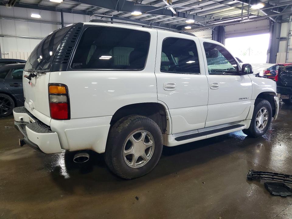 59141966 :رقم المزاد ، 1GKEK63U24J161889 vin ، 2004 Gmc Yukon مزاد بيع