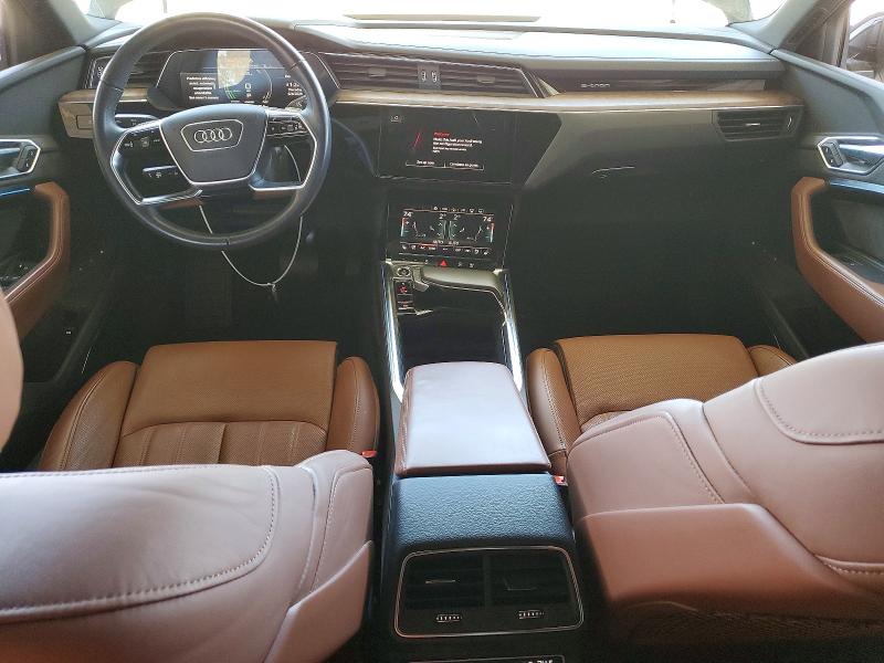 2021 Audi E-tron მანქანა იყიდება აუქციონზე, vin: WA1VAAGE0MB033630, აუქციონის ნომერი: 55757926