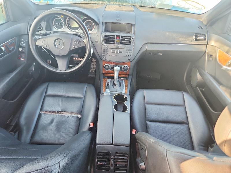 57638246 :رقم المزاد ، WDDGF8BB2AR105782 vin ، 2010 Mercedes-benz C مزاد بيع