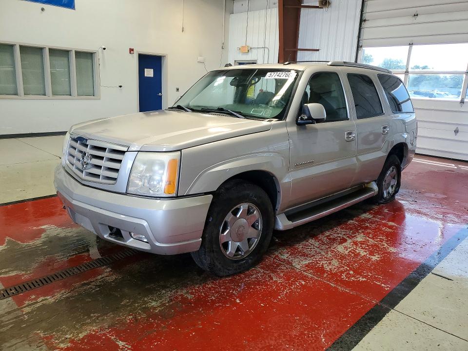 2005 Cadillac Escalade მანქანა იყიდება აუქციონზე, vin: 1GYEK63N45R191865, აუქციონის ნომერი: 57742766