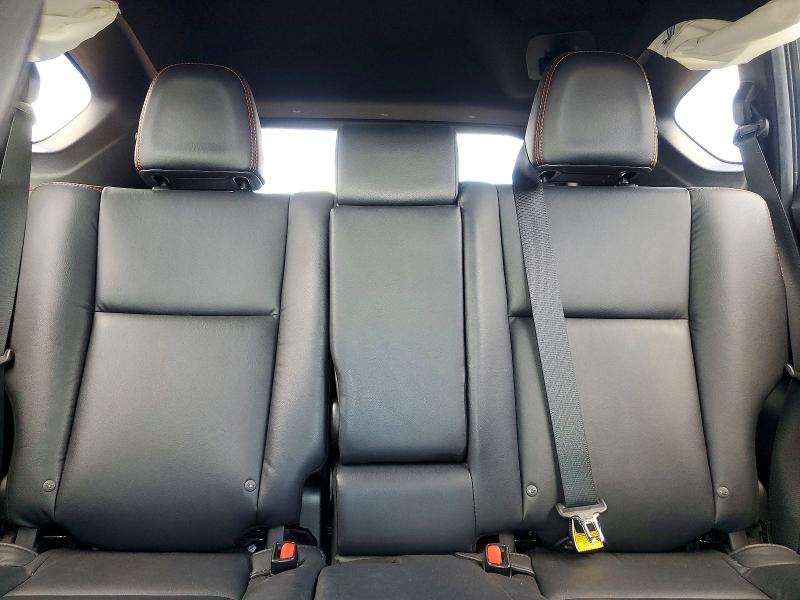Продажа на аукционе авто 2018 Toyota Rav4, vin: 2T3JFREV4JW806657, номер лота: 55837486