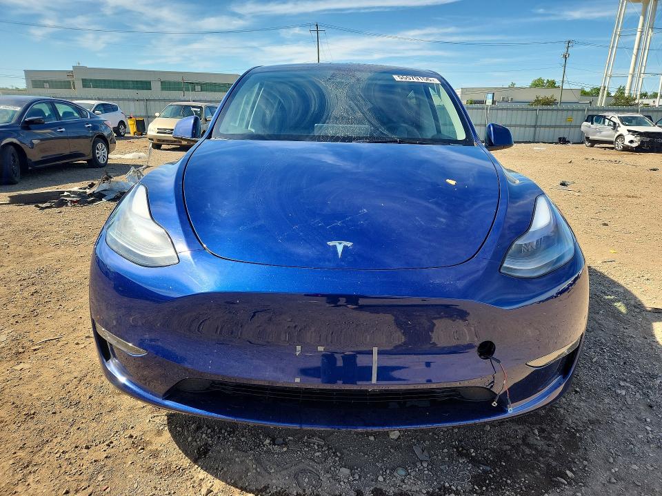 Продажа на аукционе авто 2023 Tesla Model Y, vin: 7SAYGDEE0PA205372, номер лота: 55579156