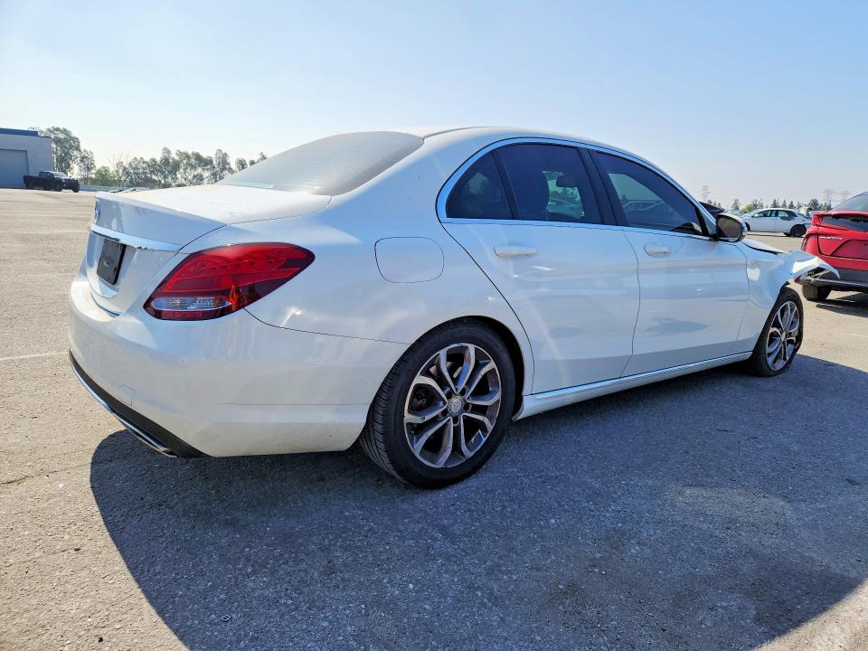 58127346 :رقم المزاد ، 55SWF4JB9GU125329 vin ، 2016 Mercedes-benz C مزاد بيع