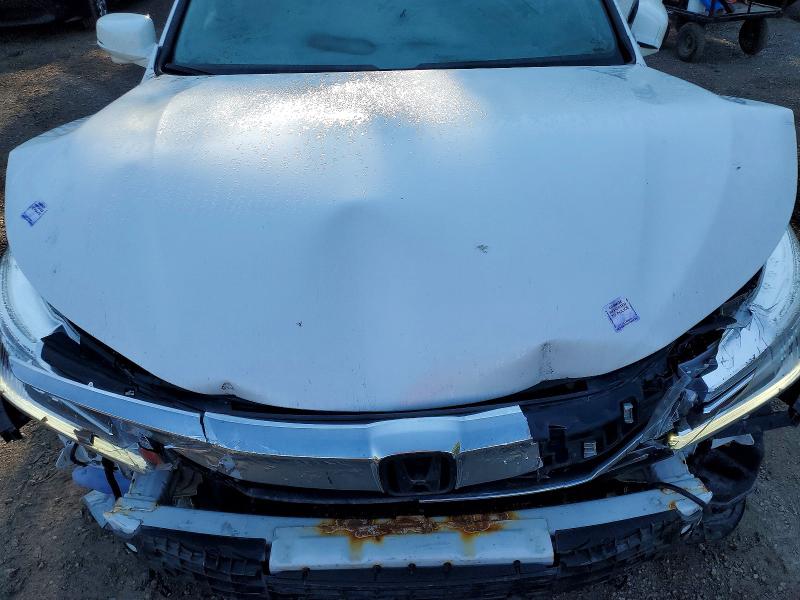 2017 Honda Accord მანქანა იყიდება აუქციონზე, vin: 1HGCR2F06HA805000, აუქციონის ნომერი: 57348346