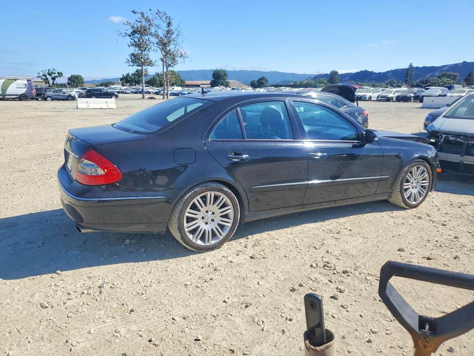 2007 Mercedes-benz E მანქანა იყიდება აუქციონზე, vin: WDBUF56X07B125305, აუქციონის ნომერი: 58963346