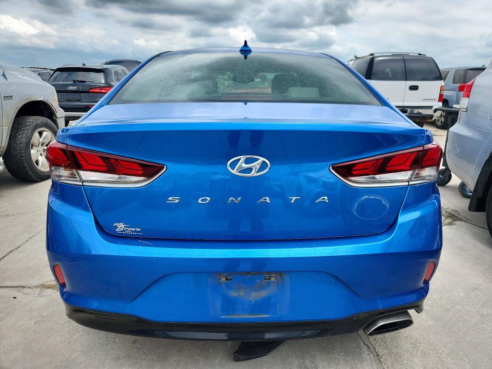57376666 :رقم المزاد ، 5NPE34AF9KH778956 vin ، 2019 Hyundai Sonata مزاد بيع