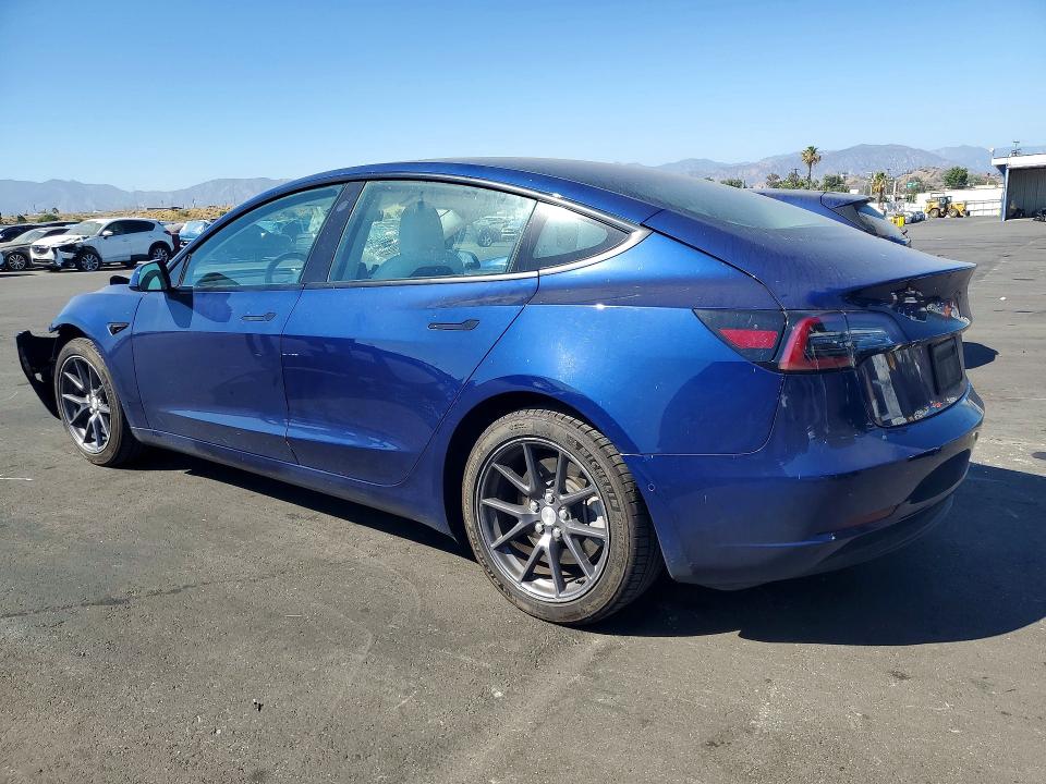 Продажа на аукционе авто 2022 Tesla Model 3, vin: 5YJ3E1EA4NF372987, номер лота: 56710856