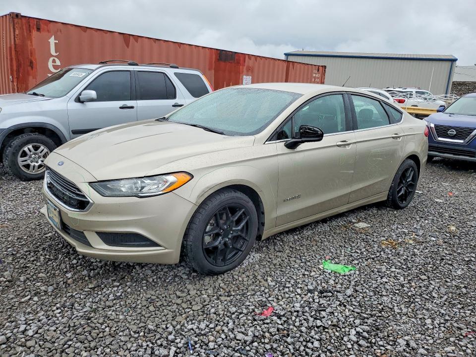 57334456 :رقم المزاد ، 3FA6P0LU7HR385529 vin ، 2017 Ford Fusion مزاد بيع