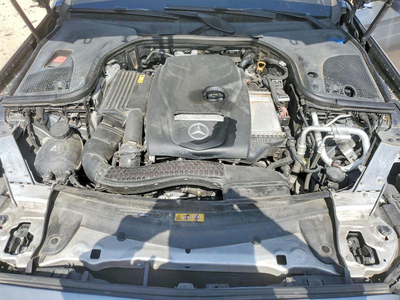 58511676 :رقم المزاد ، WDDZF4JB5HA271533 vin ، 2017 Mercedes-benz E مزاد بيع